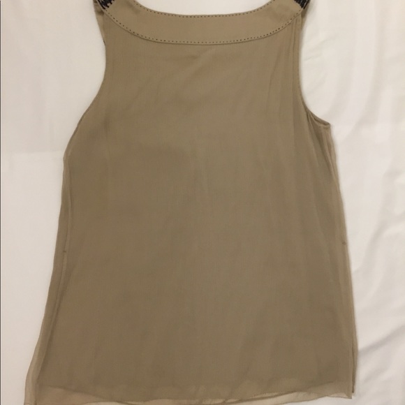 Shirt taupe with black appliqué from Nordstrom - Picture 7 of 8
